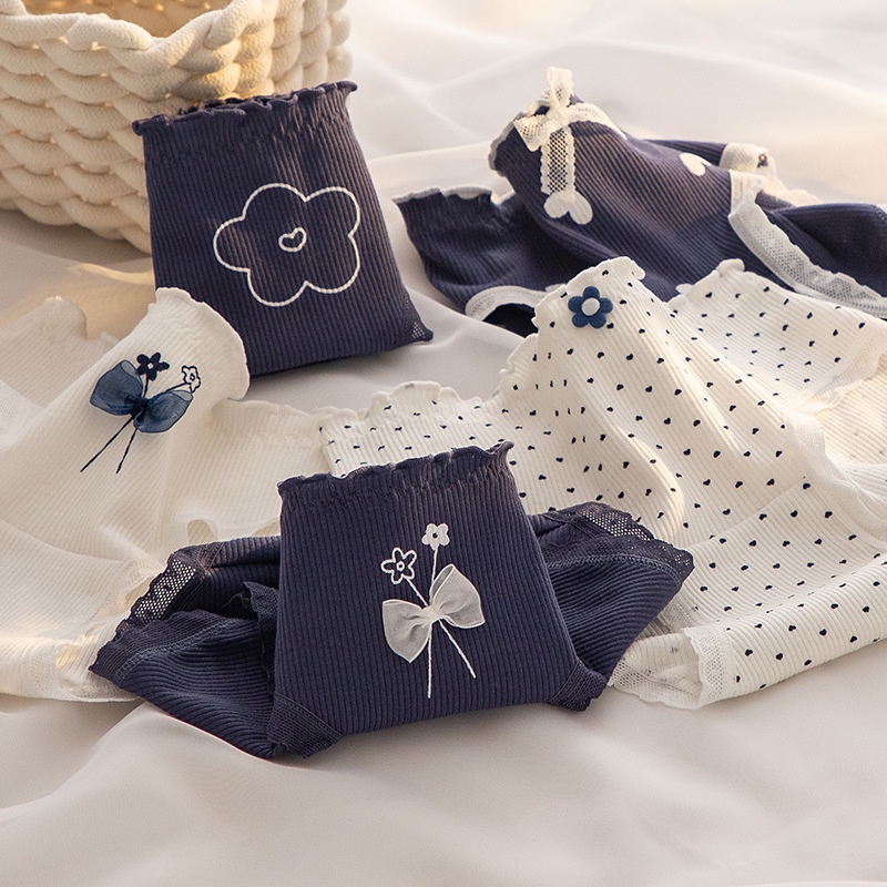 Quần Lót Lưng Vừa Mềm Mại Thoáng Khí In Họa Tiết Hoa Phong Cách Nhật Bản Cho Nữ