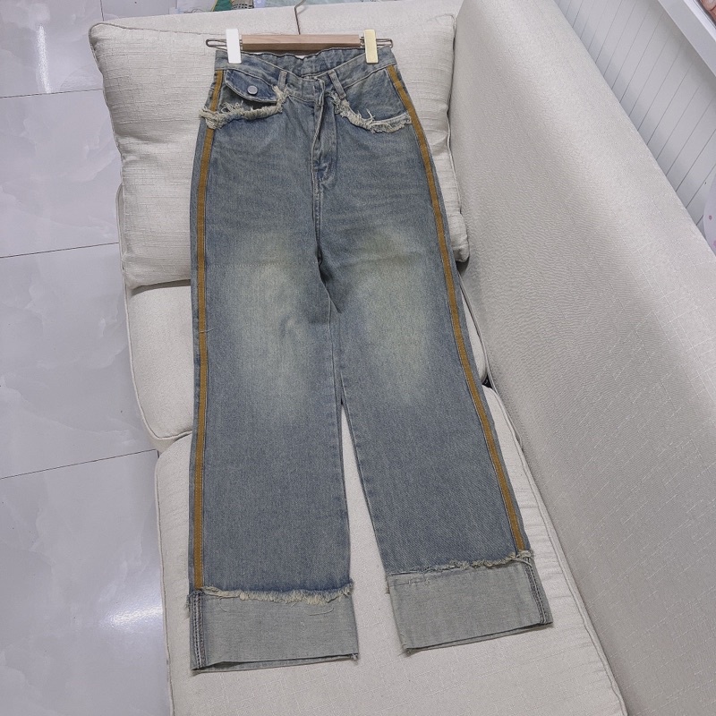 QUẦN JEAN SUÔNG VIỀN NÂU SIÊU XINH