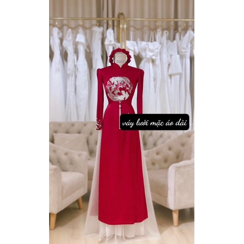 Váy lưới mặc áo dài