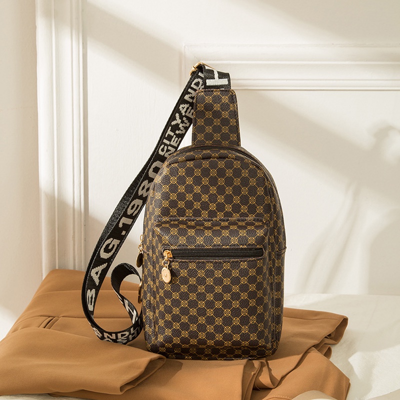 Túi Đeo Chéo Ngực Giả Da Cá Sấu Hai Lớp Mẫu Mới 2022