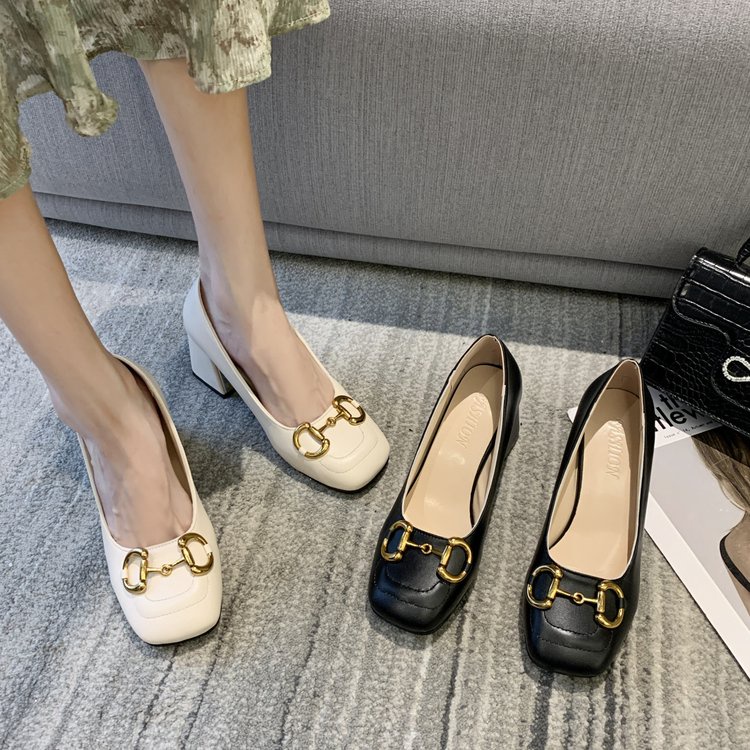 Giày Cao Gót Mũi Tròn Phối Dây Xích Thời Trang Dành Cho Nữ