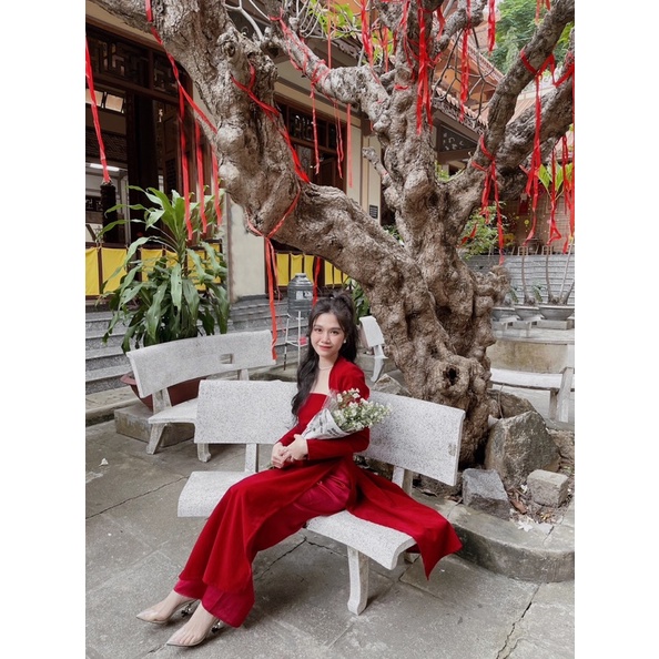 Thanh lý: Áo dài đỏ kèm khoác rời