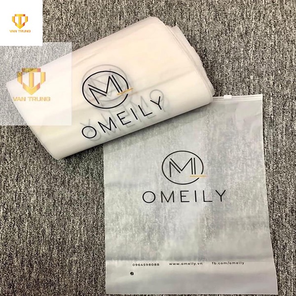 In túi zip theo yêu cầu In Ấn Bao Bì Văn Trung – Túi Zip Đựng Quần Áo