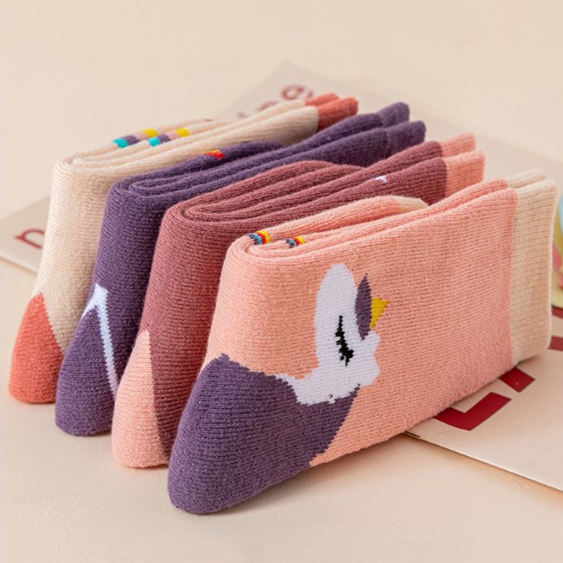 Bộ 4 Đôi Vớ Cotton Giữ Ấm Họa Tiết Kỳ Lân Hoạt Hình Dễ Thương Cho Bé Gái JP5