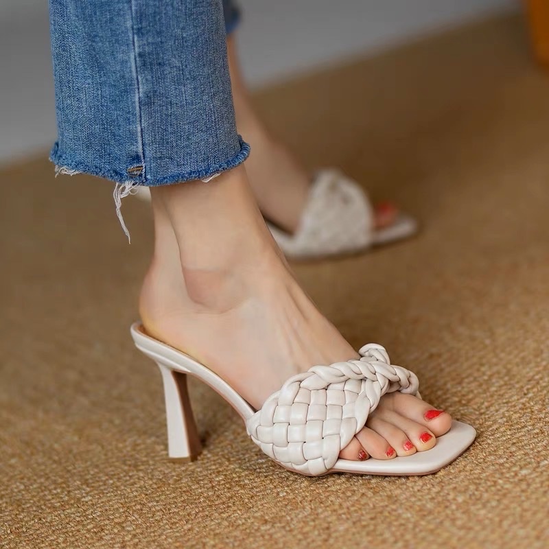 Guốc da mịn quai ngang vân đân gót đũa nhỏ - 7P