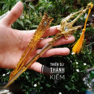 Mô hình trưng bày võ hồn Thiên Sứ phim Đấu La Đại Lục.