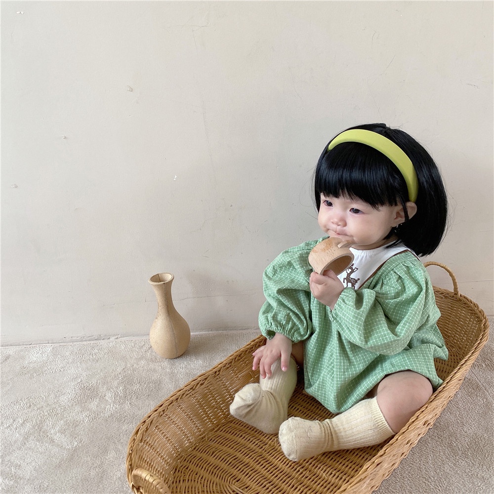 Bộ Áo Liền Quần Tay Dài In Hình Chú Nai Màu Xanh Lá Dễ Thương Cho Bé Từ 0-24 Tháng Tuổi