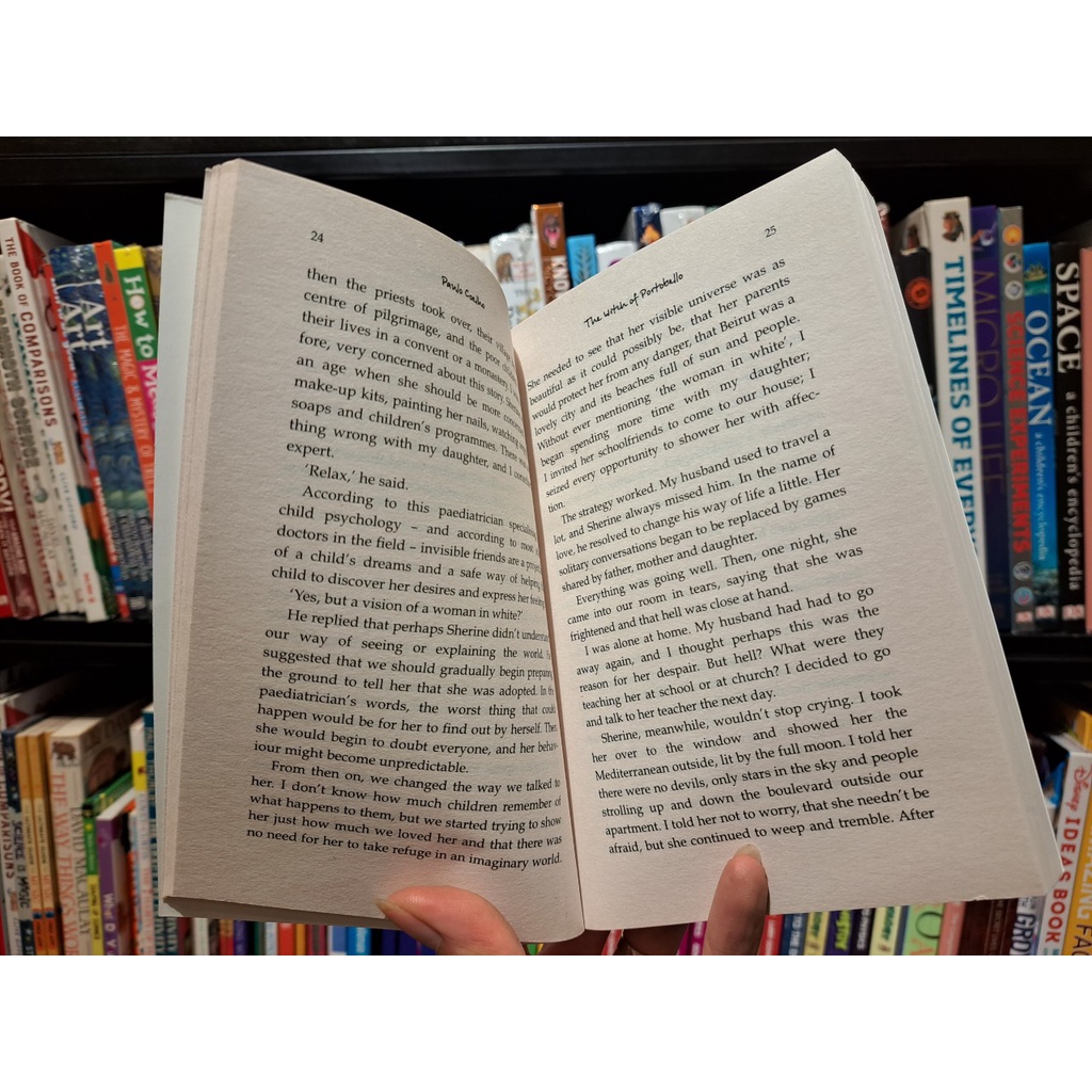 Sách - The Witch of Portobello