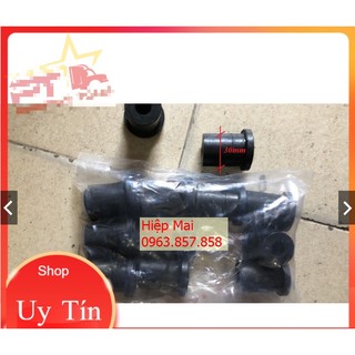 Sản phẩm: cao su nhíp dùng cho: dongben 870, sym t880, dongben x30 xuất sứ : trung quốc hàng mới, chất lượng tốt anh em