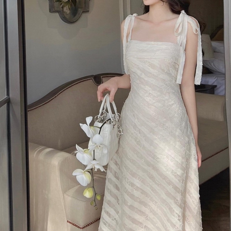 ĐẦM MIDI 2S CỘT VAI NUDE LÔNG NỔI