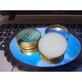 Sáp dưỡng ẩm + nẻ vaseline