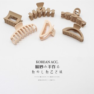 Kẹp Tóc Hình Cá Mập Màu Cà Phê Sữa Phong Cách Hàn Quốc Cho Nữ