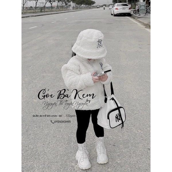 Khoác lông kèm mũ cho bé siêu xinh 🎀