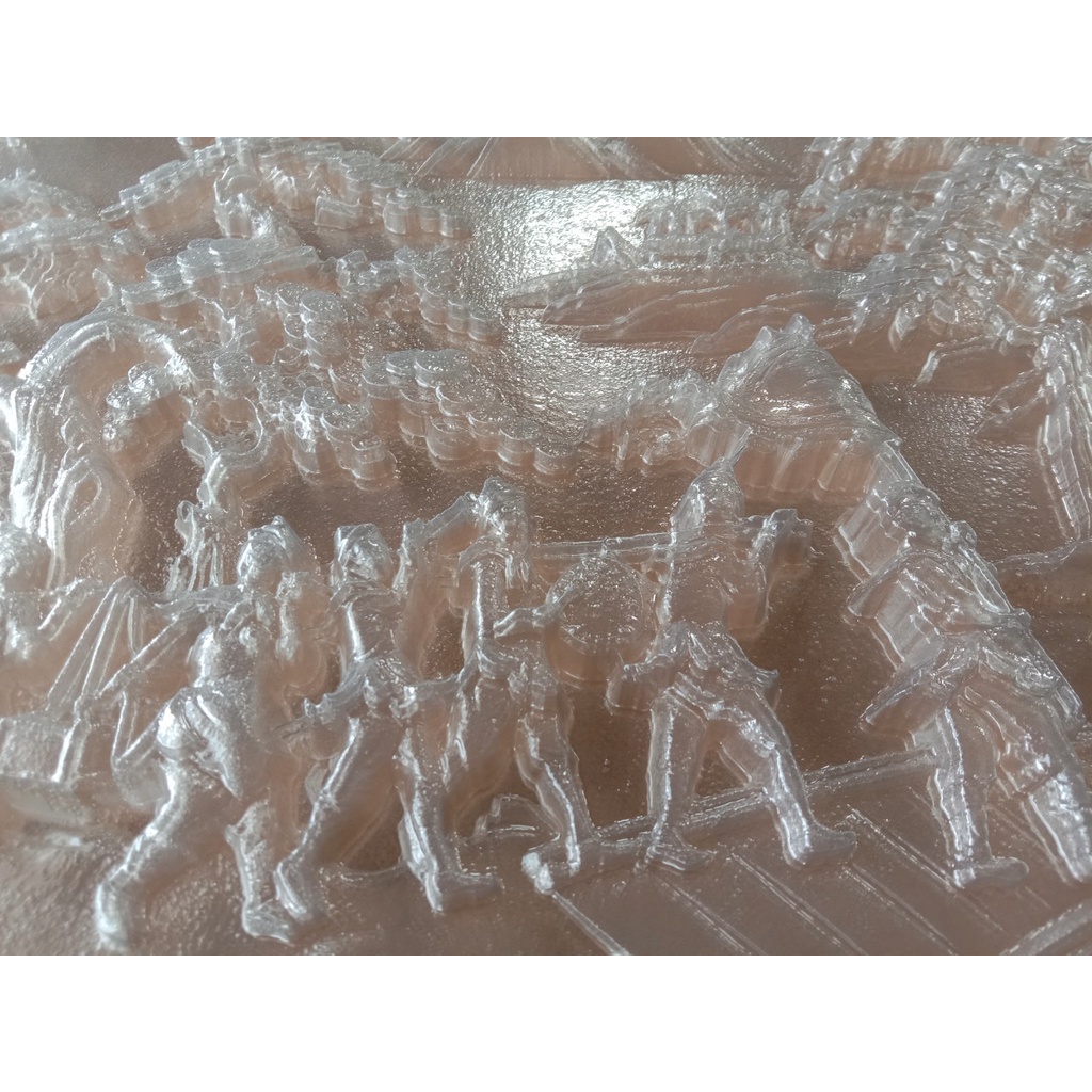 Khuôn đúc tranh nhựa, thạch cao , bê tông