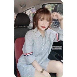 Áo sơ mi viềm tay xanh nhạt đẹp mê li chuẩn fom đẹp dã man cả nhà ơi không mua em này thì tiếc lắm ạ,ln