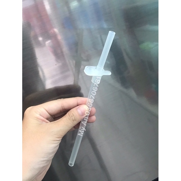 Ống hút bình Kids Tumbler và bình Lohas của Tupp