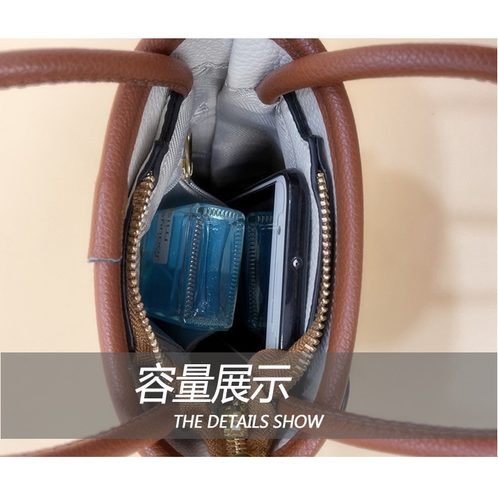 Túi Đeo Chéo Nhỏ Gọn Chính Hãng Hình Joker Dễ Thương