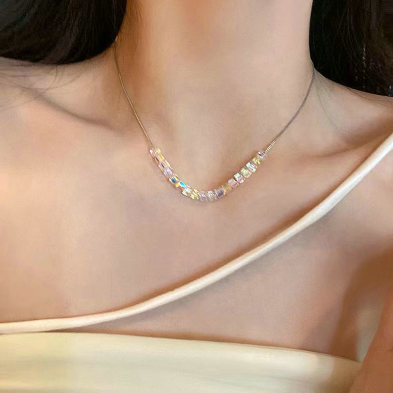 Vòng cổ Mạ Vàng 2K Mặt Hình Bướm Đính Ngọc Trai Thanh Lịch Cho Nữ