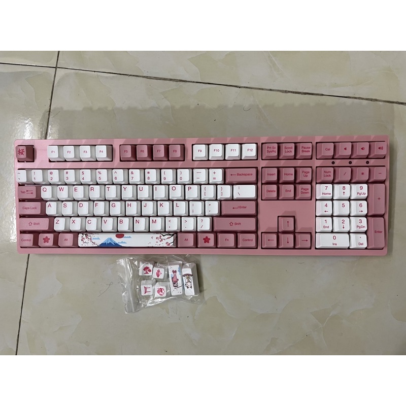 Bàn phím akko 3108 tokyo hàng mới 100% và chưa qua sử dụng.