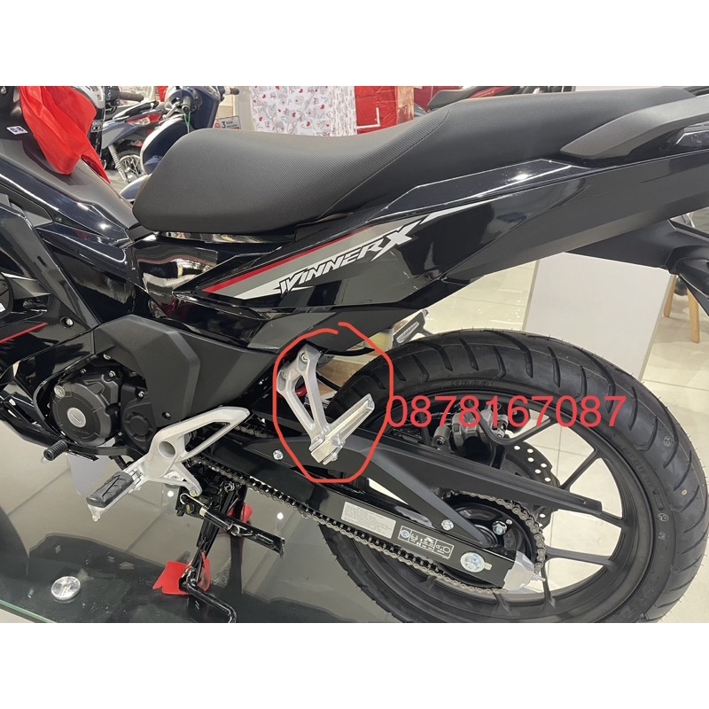 Giá đỡ để chân winner x honda