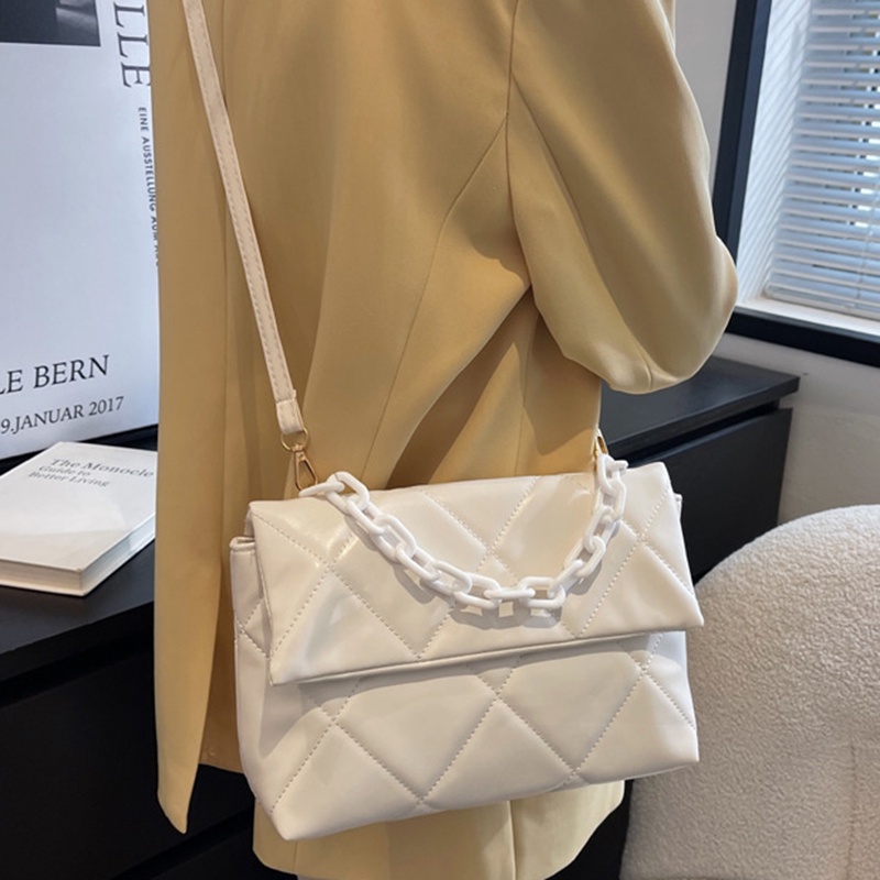 Túi Đeo Chéo Hình Thoi Đơn Giản Dễ Phối Đồ Thời Trang Cho Nữ