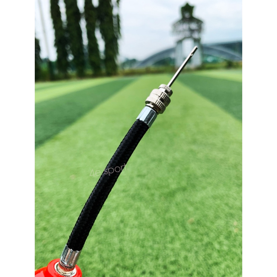 Đồ bơm banh da cầm tay mini V2, kèm vòi nối dài và bộ kim bơm sử dụng trong bóng đá, bóng rỗ, bóng chuyền, bơm bong bóng