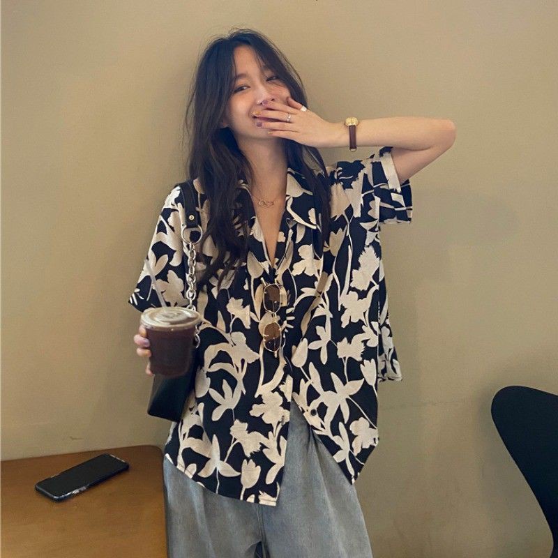 (ORDER) Áo sơ mi nữ cộc tay họa tiết hoa lá đen trắng style Ulzzang năng động cá tính - Có ảnh thật