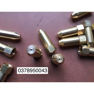 Béc rửa xe đồng thau
