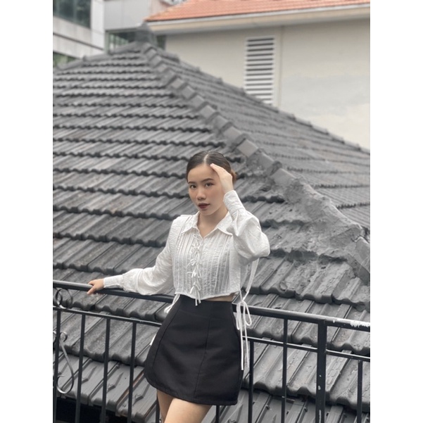 Áo sơ mi croptop ONON