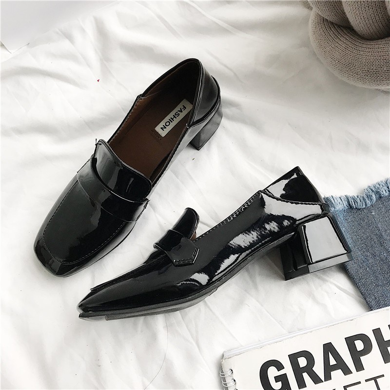 [ORDER] Giày loafer nữ da bóng mũi vuông