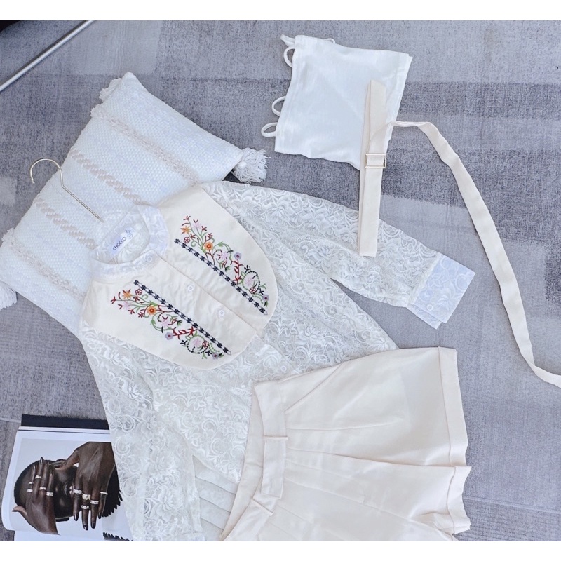 SET ÁO REN HOA THÊU NỔI + SHORT NUDE