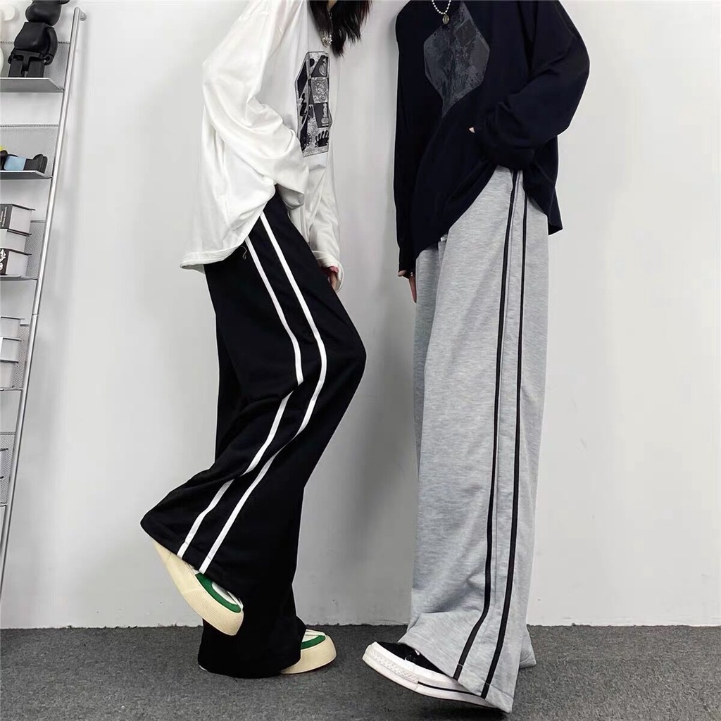 Quần Thể Thao Ống Rộng Họa Tiết Kẻ Sọc Thời Trang Hàn Quốc Mới Cho Nữ