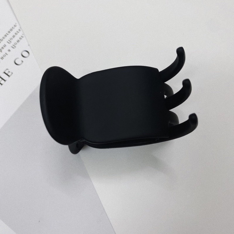 Kẹp tóc càng cua nhám Loli