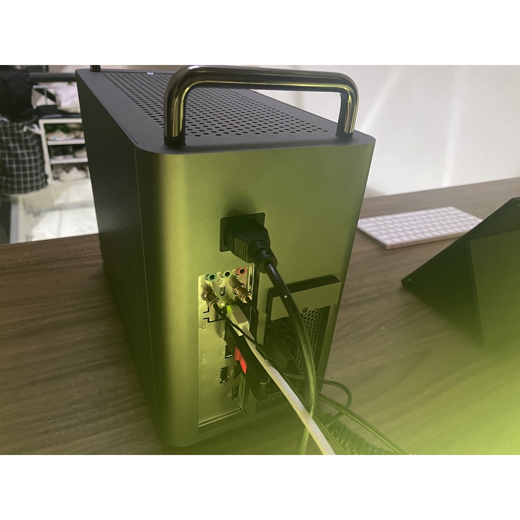Cây máy tính CHEESE GRATER màu xám đen cài sẵn hackintosh