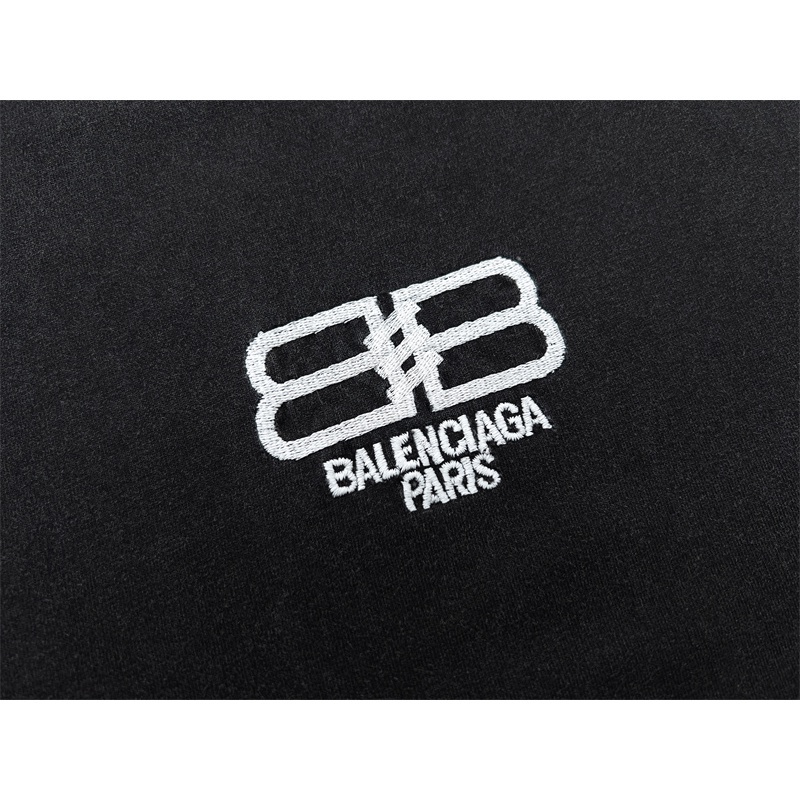 Áo Thun Tay Ngắn Họa Tiết Thêu Cao Cấp Thời Trang