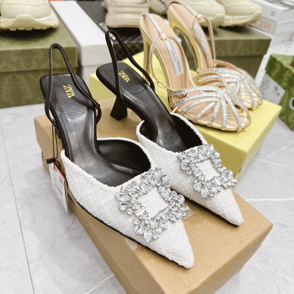 SANDAL ZARA VẢI DẠ TWEET