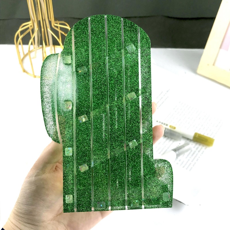 Khay Trưng Bày Trang Sức Hình Cây Xương Rồng