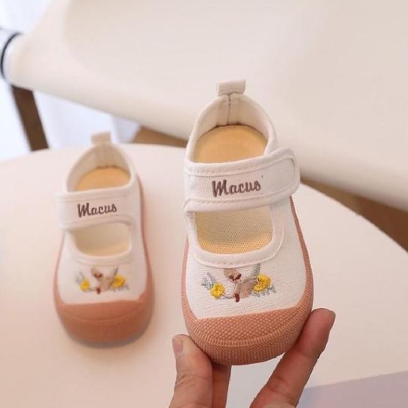 Giày slip-on Canvas cho bé phong cách Hàn Quốc
