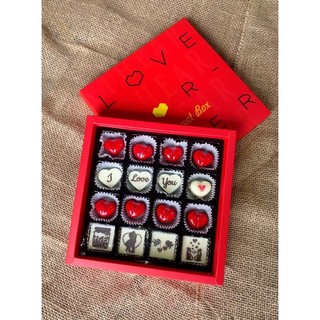 Hộp đựng socola 16 viên