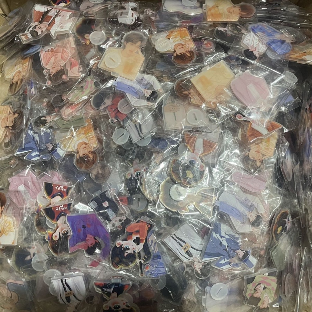 TNT Junior 9.9 Acrylic Stand Up Keyclasp Blind Box với khóa đứng