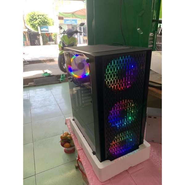 Thùng game chơi FO4 LMHT CF