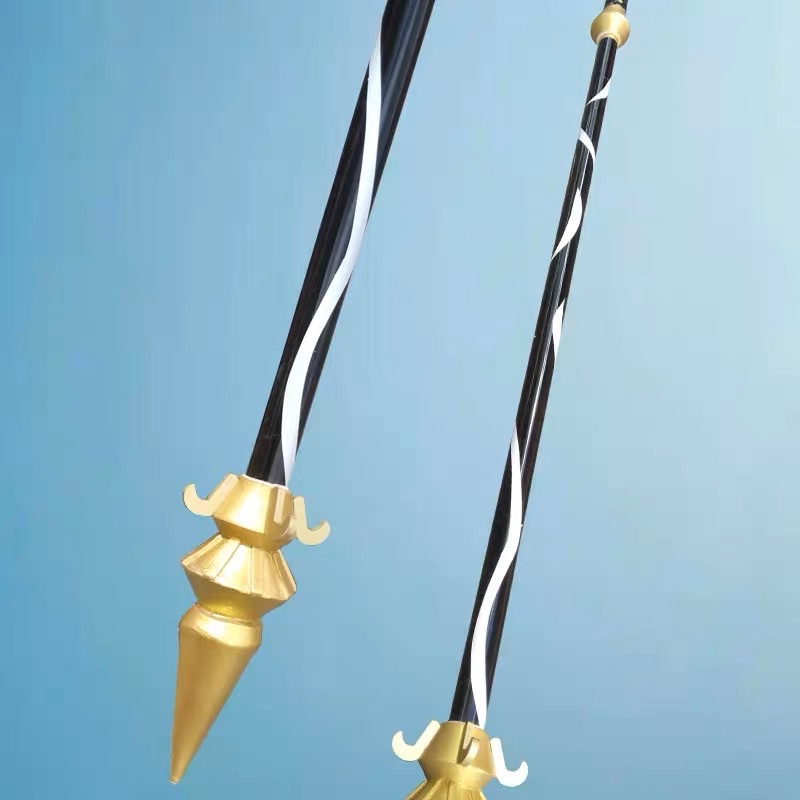 Vũ khí đạo cụ “Trượng Hộ Ma” .