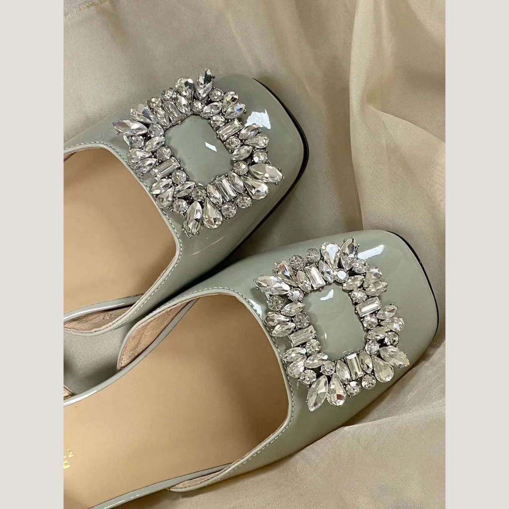 Giày Sandal Da Bóng Đính Đá Thời Trang Cho Nữ