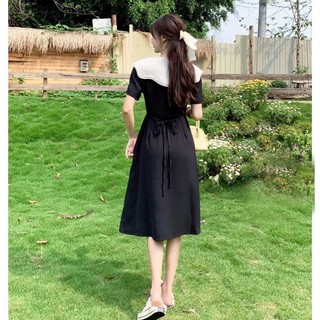 Đầm đen phối cổ bèo trắng (kèm hình thật)