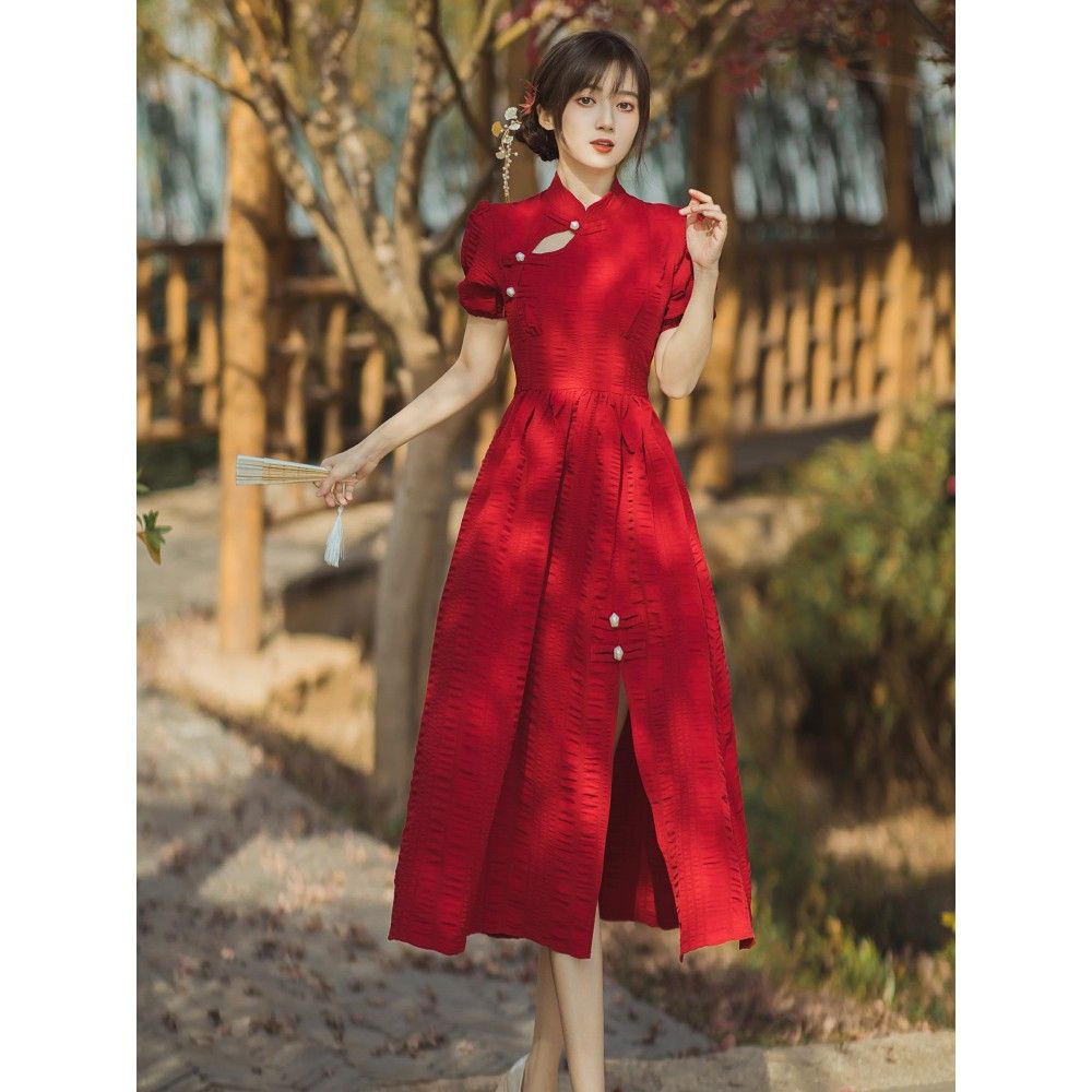 Đầm Sườn Xám Cách Tân Tay Phồng Xẻ Tà Màu Đỏ Phong Cách retro Cao Cấp 2239