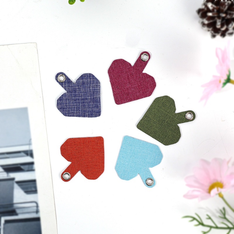 Dây Đeo Điện Thoại / Thẻ / Đệm Hình Trái Tim Nhiều Màu Chống Trầy Xước Có Thể Tháo Rời