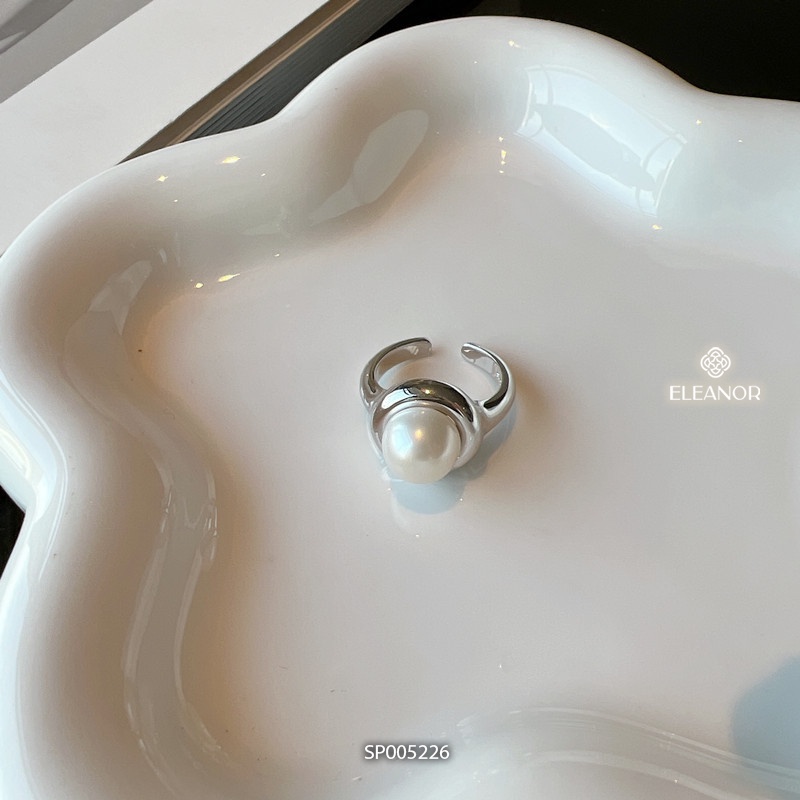 Nhẫn nữ hở bạc 925 Eleanor Accessories mặt tròn ngọc trai nhân tạo phụ kiện trang sức basic 5226