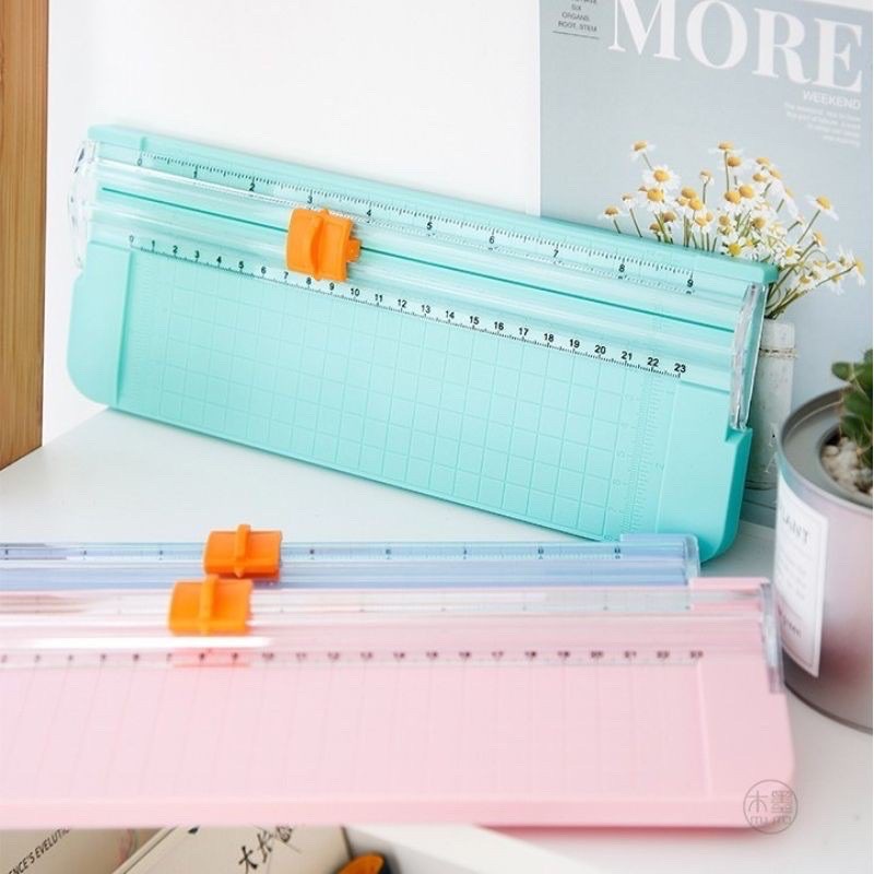 Bàn Cắt Giấy Mini tặng kèm lưỡi dao