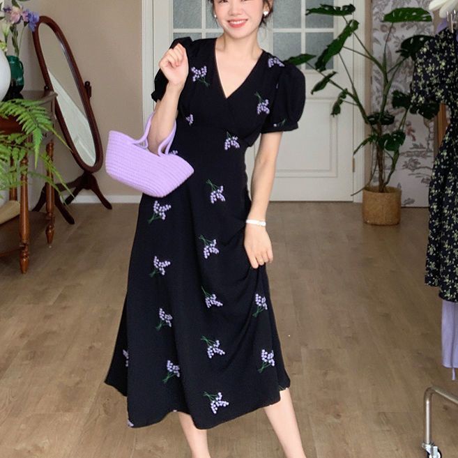 Đầm Tay Phồng Cổ Chữ V Phong Cách Hàn Quốc Thời Trang Mùa Hè Hàng Mới 2023