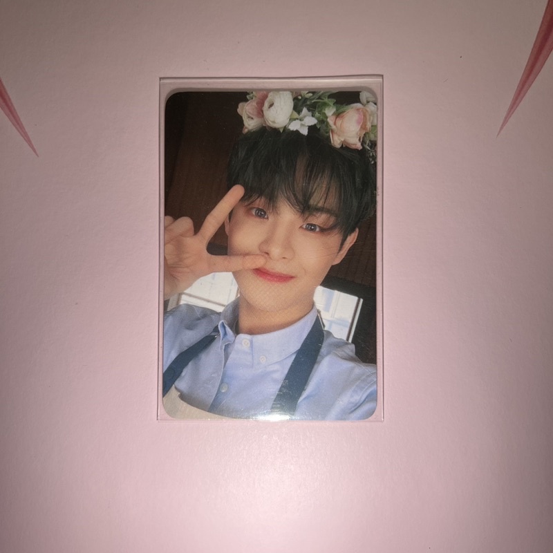 CARD JIHOON TREASURE